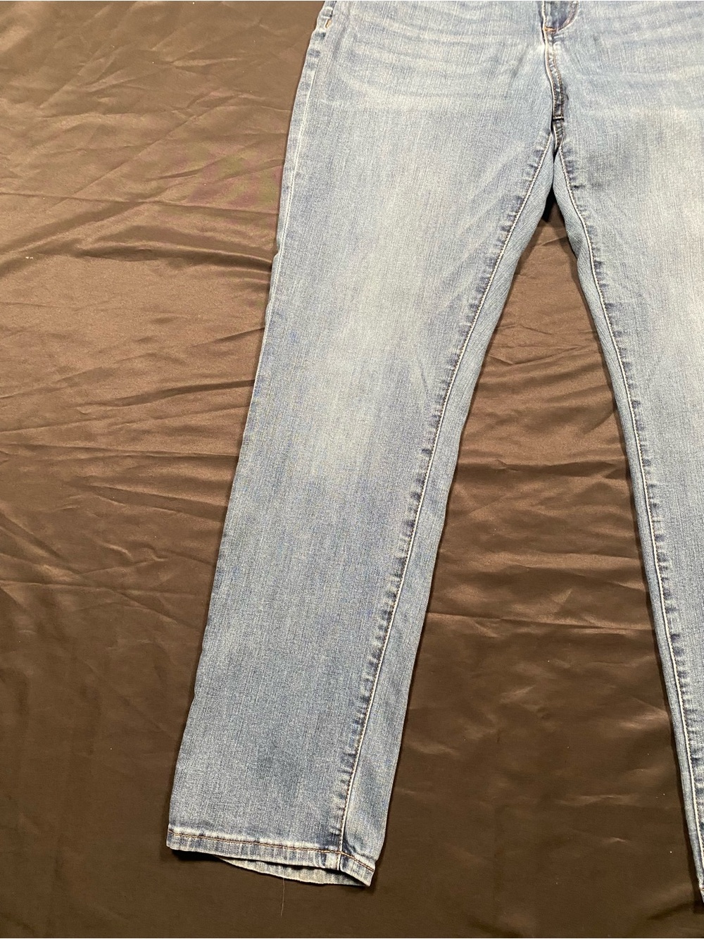 Kut from the Kloth Light Blue Women's Jeans - Picture 3 of 10